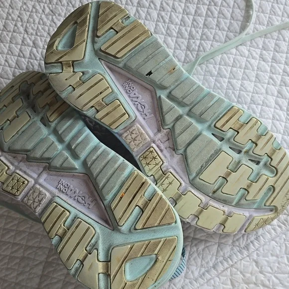 Hoka Gaviota 3 Mesh Women's Running Shoes - Picture 8 of 14